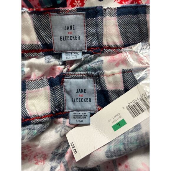 Jane and Bleecker Christmas Presents Boxer Pj Bottoms - Picture 3 of 4